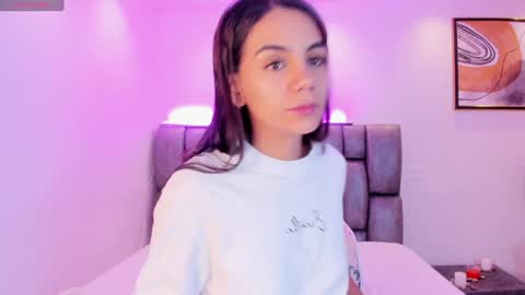 Snapshot of martina_mancinii chatting on 01/29/25, 11:41 Martina online show from 01/29/25, 11:41
