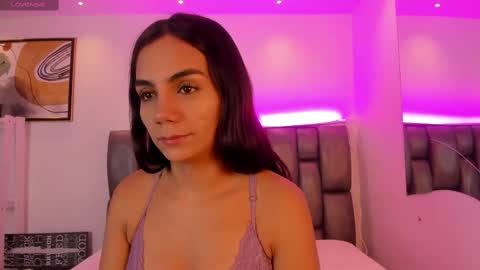 Snapshot of martina_mancinii chatting on 09/30/25, 02:44 Martina online show from 09/30/25, 02:44