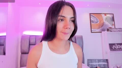 Snapshot of martina_mancinii chatting on 10/06/25, 01:30 Martina online show from 10/06/25, 01:30