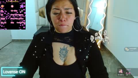 Hey im martina online show from 12/28/24, 02:54