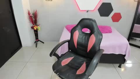 Martina online show from 12/15/24, 03:24