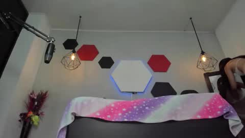 Martina online show from 11/05/25, 03:28