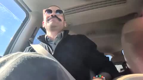 martymc64 online show from 11/01/25, 07:49