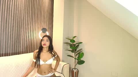 mary_cute9 online show from 03/11/25, 12:39