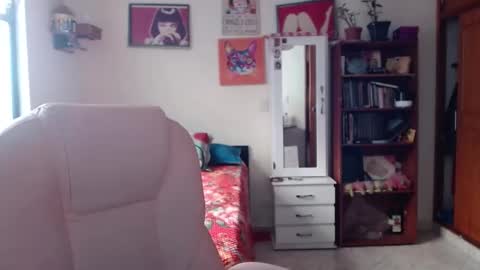 mary online show from 03/08/25, 12:41