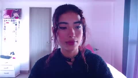 mary online show from 09/24/25, 01:03