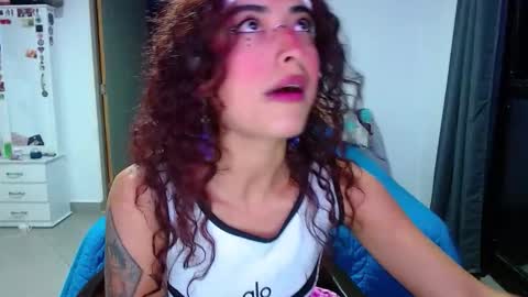 mary online show from 09/29/25, 12:49