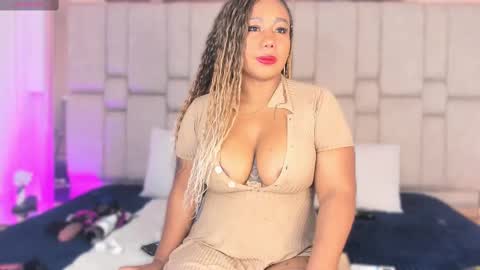   online show from 10/08/25, 08:50