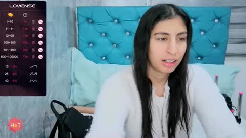  Mary Moon  online show from 10/31/25, 10:27