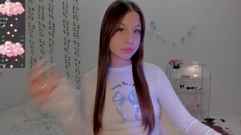 Snapshot of mary_tim chatting on 02/19/25, 01:50 Maryana online show from 02/19/25, 01:50