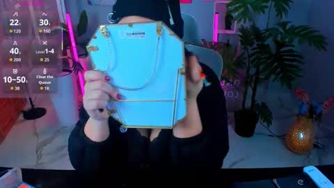 Mary online show from 11/12/25, 02:56