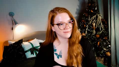 Snapshot of marykeysss chatting on 12/13/24, 06:59 Bun online show from 12/13/24, 06:59