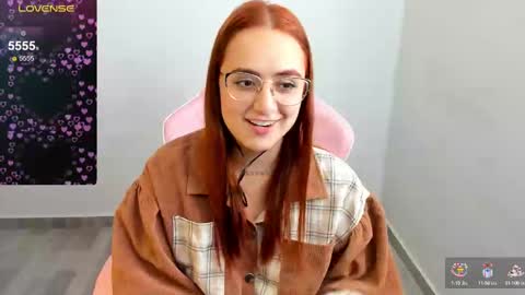 Dulce Maria online show from 12/14/24, 03:36