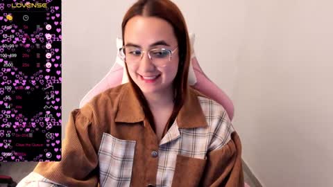 Dulce Maria online show from 02/07/25, 04:59