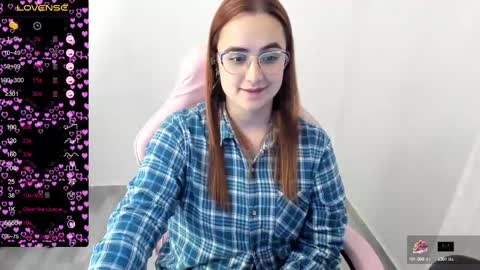 Dulce Maria online show from 03/05/25, 02:03