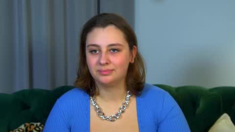 Snapshot of marymurrays chatting on 10/16/25, 06:47 MaryMurrays online show from 10/16/25, 06:47