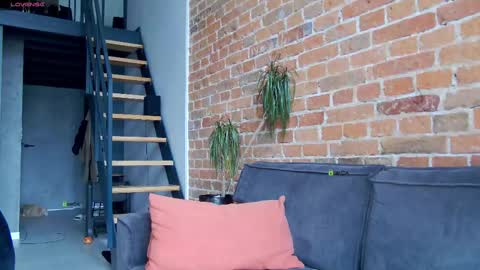 Marina online show from 03/11/25, 12:17