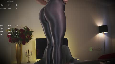 maryssaa_ online show from 02/01/25, 10:37