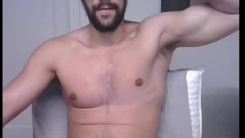 Snapshot of mascuhunk chatting on 01/19/25, 12:38 mascuhunk online show from 01/19/25, 12:38