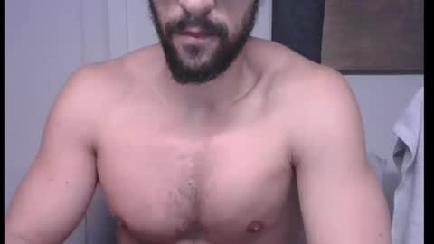 Snapshot of mascuhunk chatting on 02/15/25, 11:03 mascuhunk online show from 02/15/25, 11:03