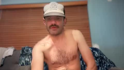 Masculine Hole online show from 09/28/25, 05:57