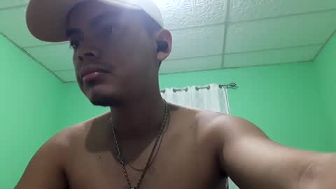 Max online show from 02/17/25, 01:47