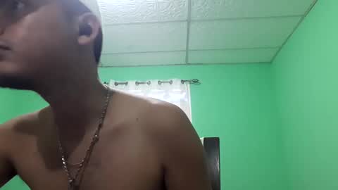 Max online show from 02/23/25, 08:22