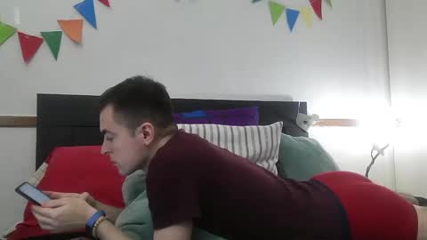 Snapshot of maskbaby2 chatting on 02/23/25, 07:17 greenhot2 online show from 02/23/25, 07:17