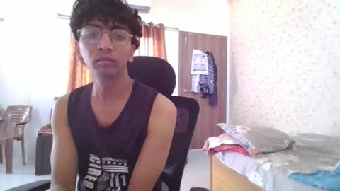 Mask Boy online show from 10/14/25, 03:07