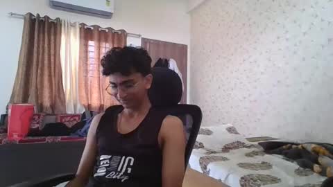 Mask Boy online show from 11/01/25, 03:52