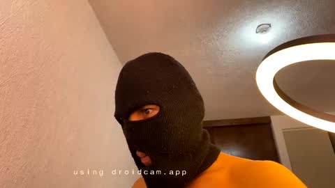 Snapshot of maskedvenomx chatting on 02/14/25, 06:40 maskedvenomx online show from 02/14/25, 06:40