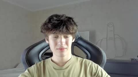 mason_jr online show from 09/16/25, 04:08