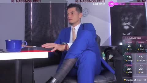 Snapshot of massimo_g chatting on 02/21/25, 02:38 I am Massimo online show from 02/21/25, 02:38
