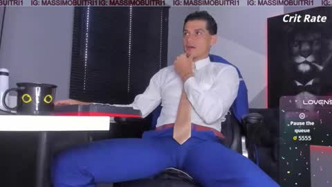 I am Massimo online show from 11/12/25, 01:00