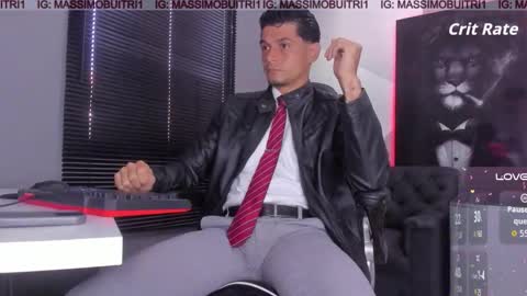 I am Massimo online show from 11/18/25, 12:53