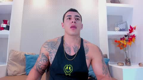 Snapshot of massimocontie_ chatting on 01/13/25, 12:56 Massimo Contie online show from 01/13/25, 12:56