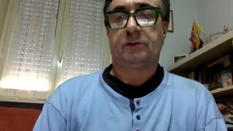 Snapshot of massimoxsempre chatting on 12/02/24, 08:09 massimoxsempre online show from 12/02/24, 08:09
