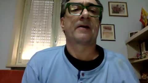 Snapshot of massimoxsempre chatting on 12/02/24, 11:12 massimoxsempre online show from 12/02/24, 11:12