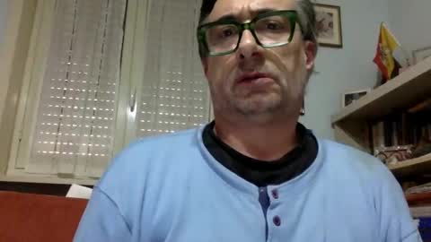 Snapshot of massimoxsempre chatting on 12/04/24, 03:10 massimoxsempre online show from 12/04/24, 03:10