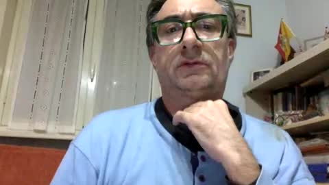 Snapshot of massimoxsempre chatting on 12/04/24, 09:24 massimoxsempre online show from 12/04/24, 09:24