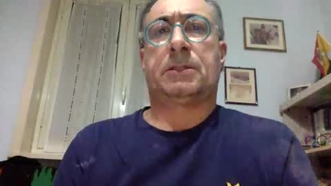 Snapshot of massimoxsempre chatting on 12/13/24, 03:49 massimoxsempre online show from 12/13/24, 03:49