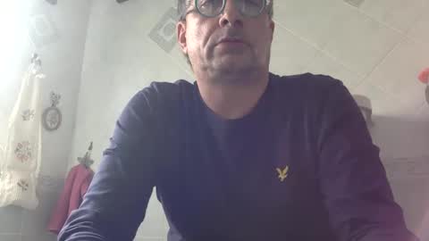 Snapshot of massimoxsempre chatting on 12/13/24, 10:08 massimoxsempre online show from 12/13/24, 10:08