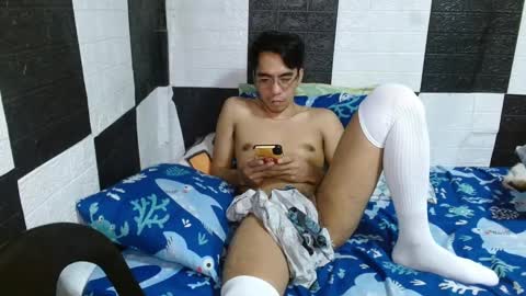 Snapshot of massive_boner02 chatting on 01/03/25, 01:03 massive_boner02 online show from 01/03/25, 01:03