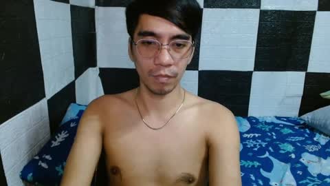 Snapshot of massive_boner02 chatting on 01/13/25, 02:21 massive_boner02 online show from 01/13/25, 02:21