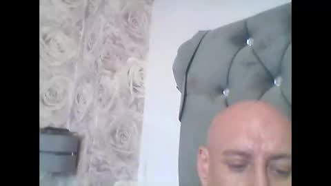 Snapshot of massivecock1980604187 chatting on 09/17/25, 03:57 massivecock1980604187 online show from 09/17/25, 03:57