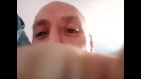 Snapshot of massivecock1980604187 chatting on 11/02/25, 12:51 massivecock1980604187 online show from 11/02/25, 12:51