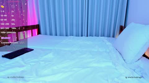 Eve   Independent model online show from 12/16/24, 11:39