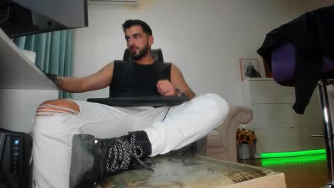 Matthew online show from 09/21/25, 04:14