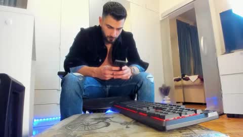 Matthew online show from 10/28/25, 10:12