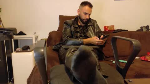 SIR online show from 10/08/25, 09:34